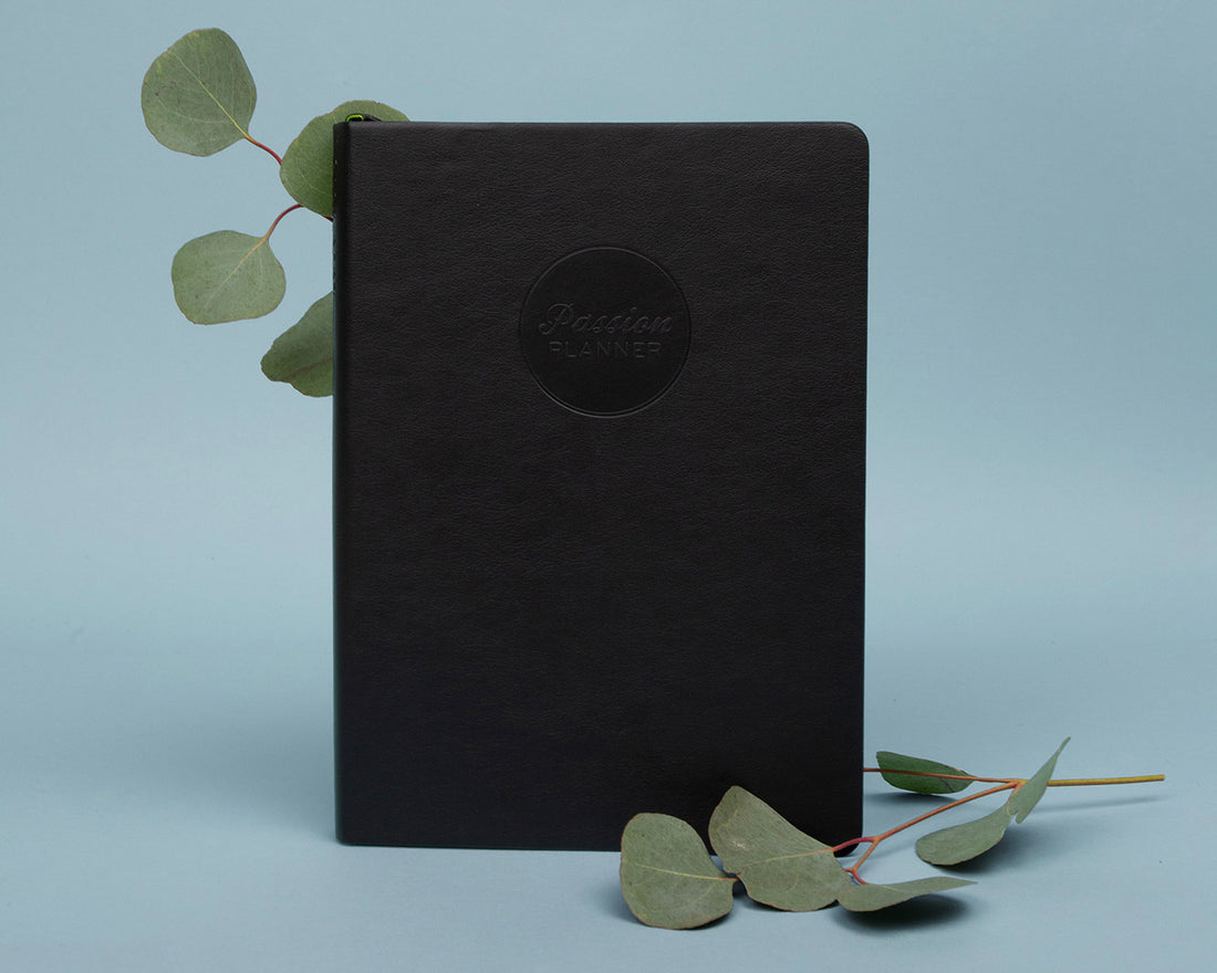 Weekly 2026-2027 Mid-Year Planner - Elite Black