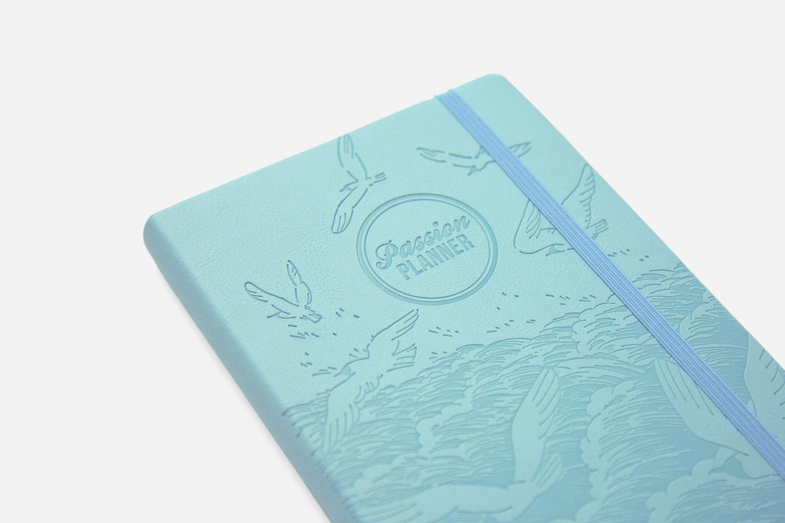 Daily Undated Arctic Blue - Passion Planner
