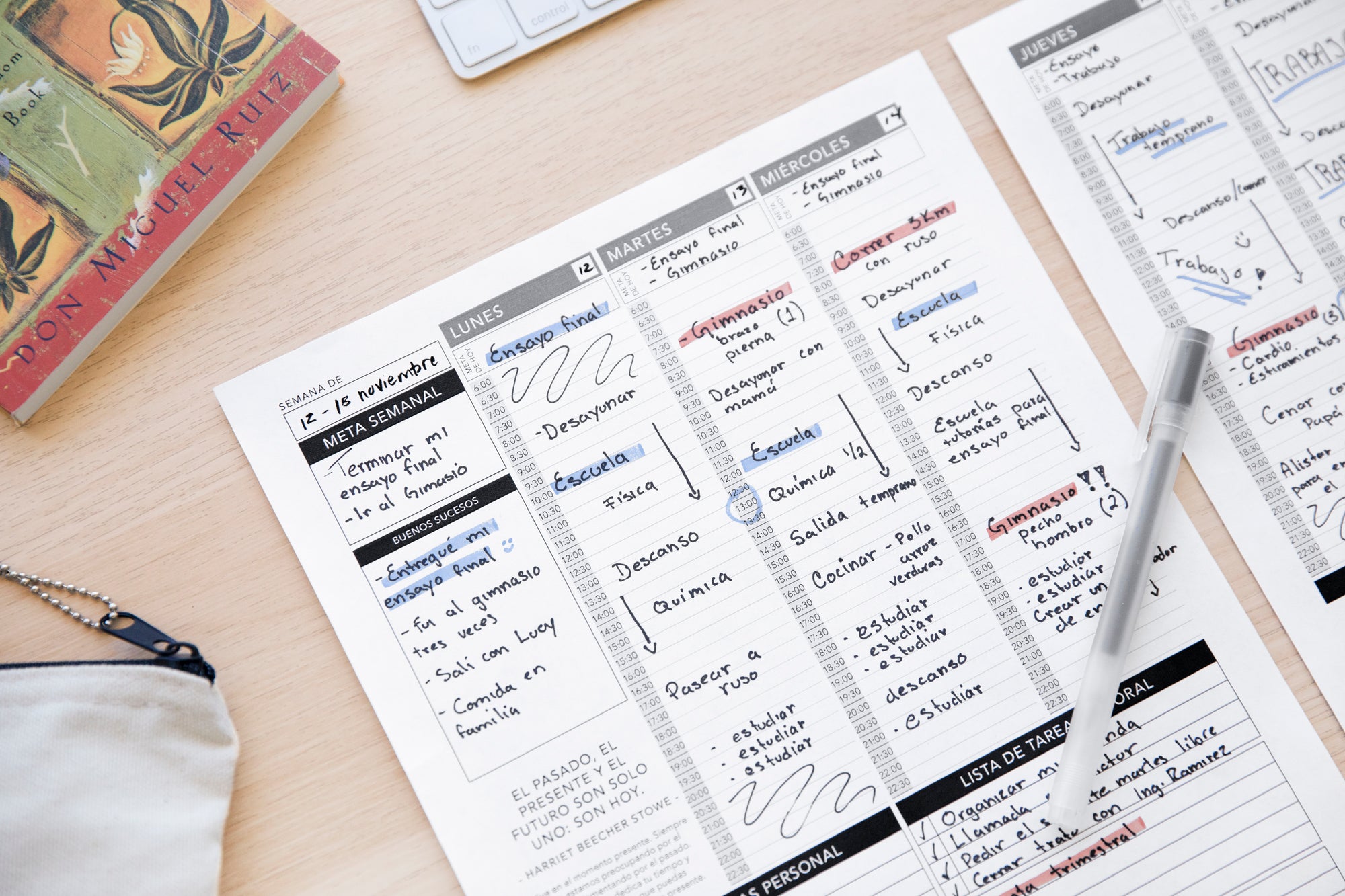 Weekly Undated Spanish - Passion Planner