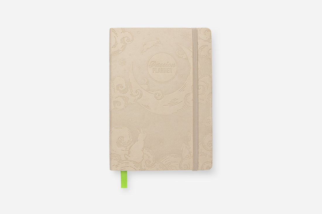 Daily Planner - Undated - Rabbit Moon Ivory
